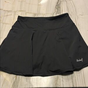 Baleaf Black High-Waisted Pleated Tennis Skort with Pockets - Size Medium